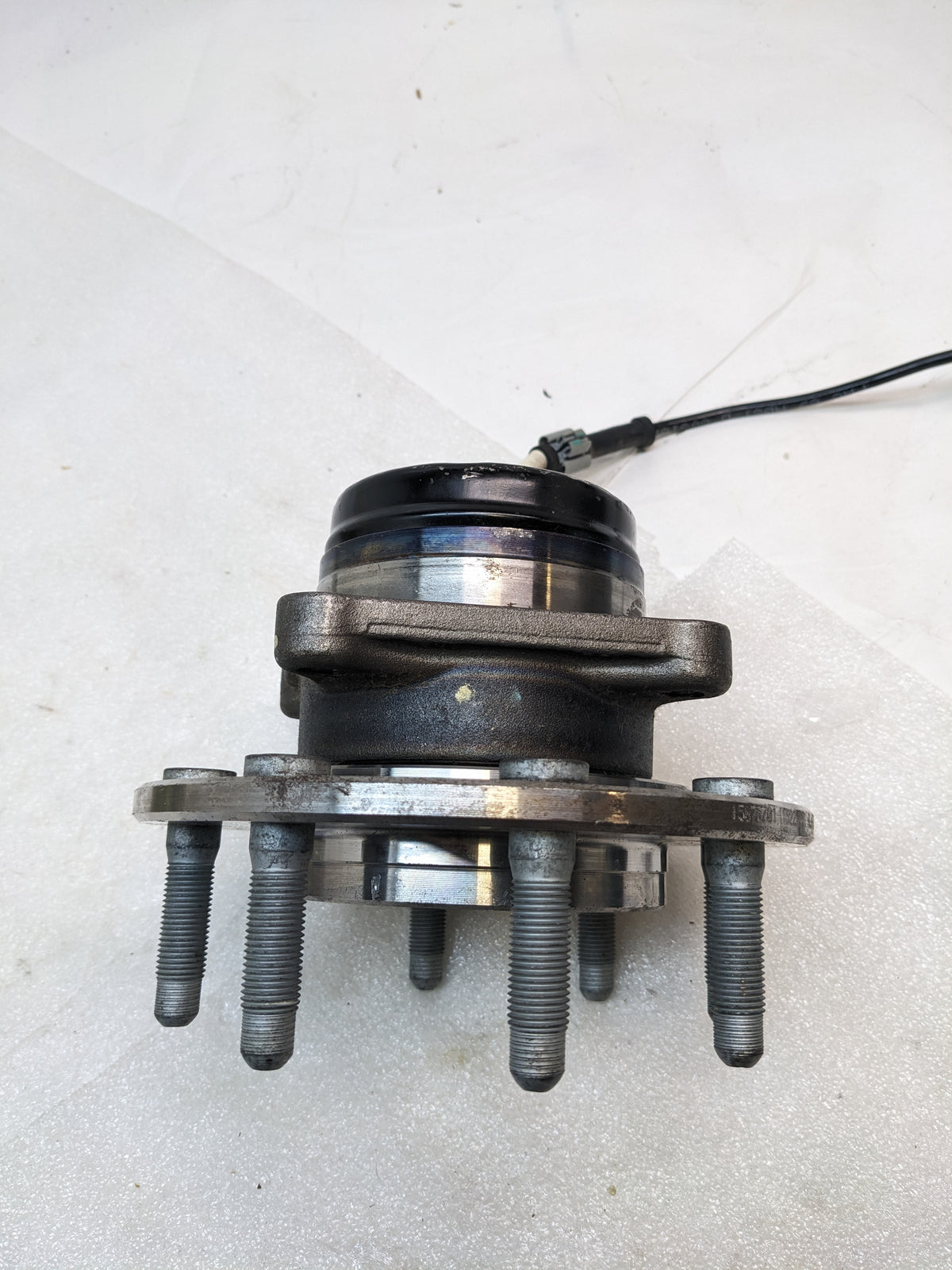 UNBRANDED FRONT WHEEL HUB ASSEMBLY 15225751 FOR 2006-2007 SILVERADO 2500/3500 4X2 NEW R4