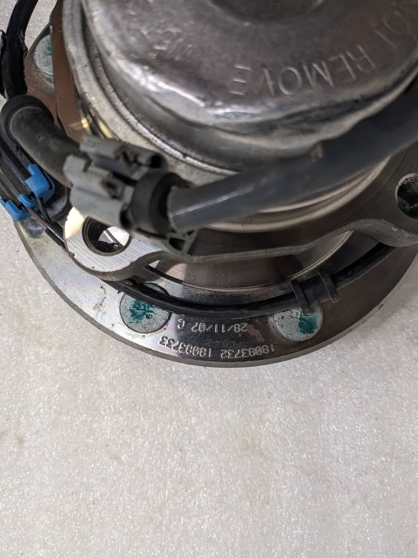 SKF BTD1200 WHEEL BEARING AND HUB ASSEMBLY NEW #5 R10TB