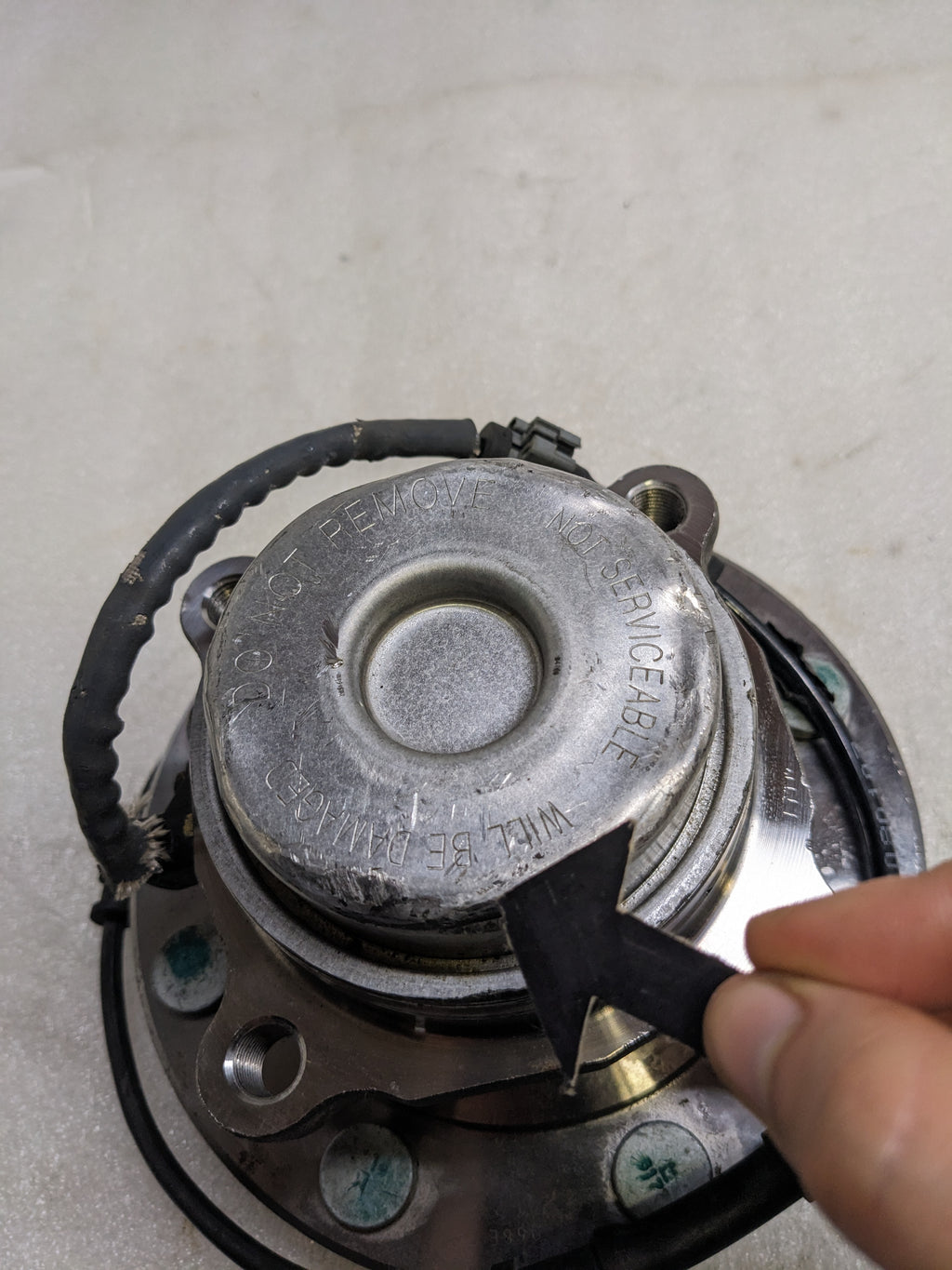 SKF BTD1200 WHEEL BEARING AND HUB ASSEMBLY NEW #5 R10TB