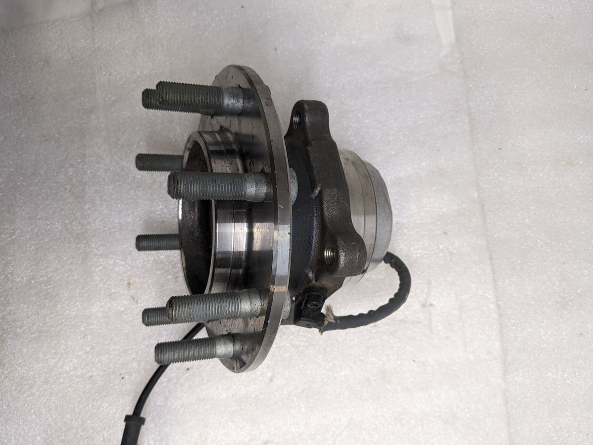 SKF BTD1200 WHEEL BEARING AND HUB ASSEMBLY NEW #5 R10TB