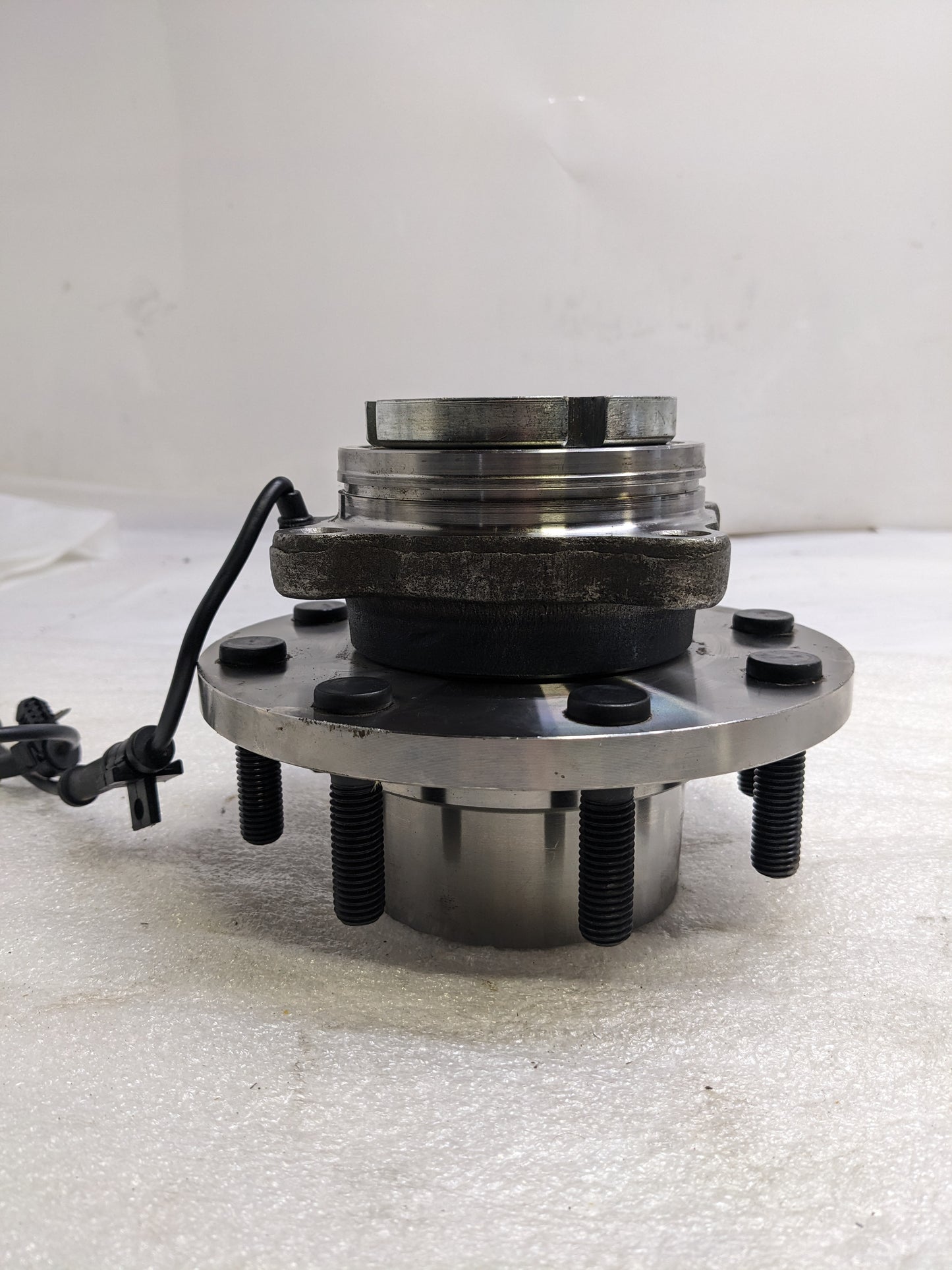 TIMKEN 515025 WHEEL BEARING AND HUB ASSEMBLY FOR 1999-2004 FORD F-350 SUPER DUTY NEW R4