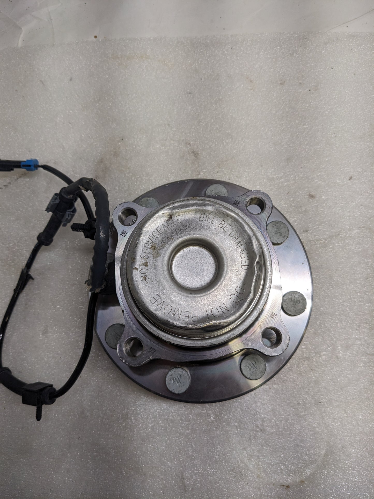 SKF BTD1200 WHEEL BEARING AND HUB ASSEMBLY #6 NEW R11TB