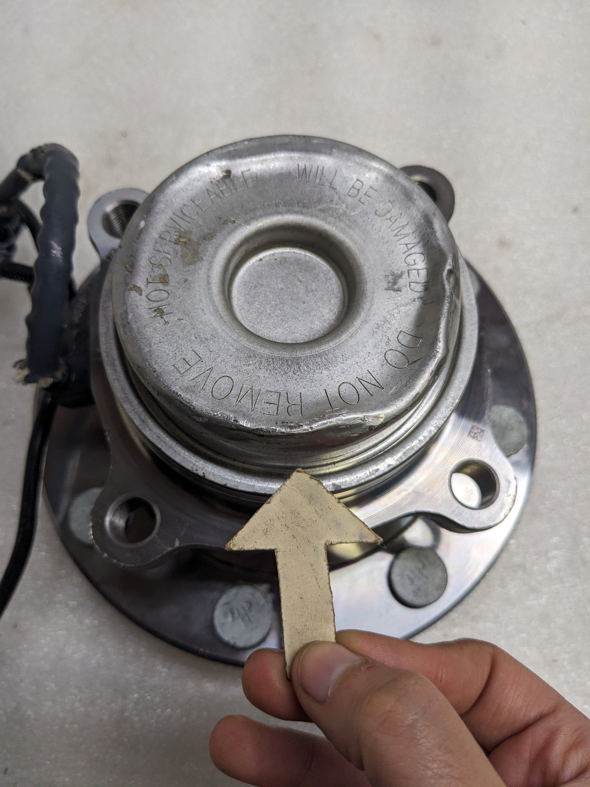 SKF BTD1200 WHEEL BEARING AND HUB ASSEMBLY #6 NEW R11TB