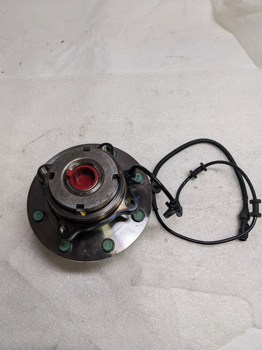 SKF BR930420 WHEEL BEARING AND HUB ASSEMBLY FOR FORD EXCURSION 2005-2000 NEW R11TB