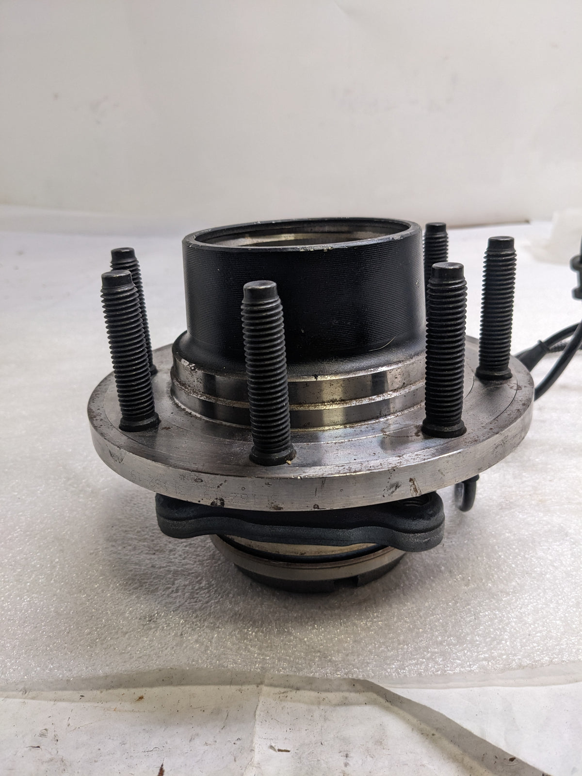 SKF BR930420 WHEEL BEARING AND HUB ASSEMBLY FOR FORD EXCURSION 2005-2000 NEW R11TB