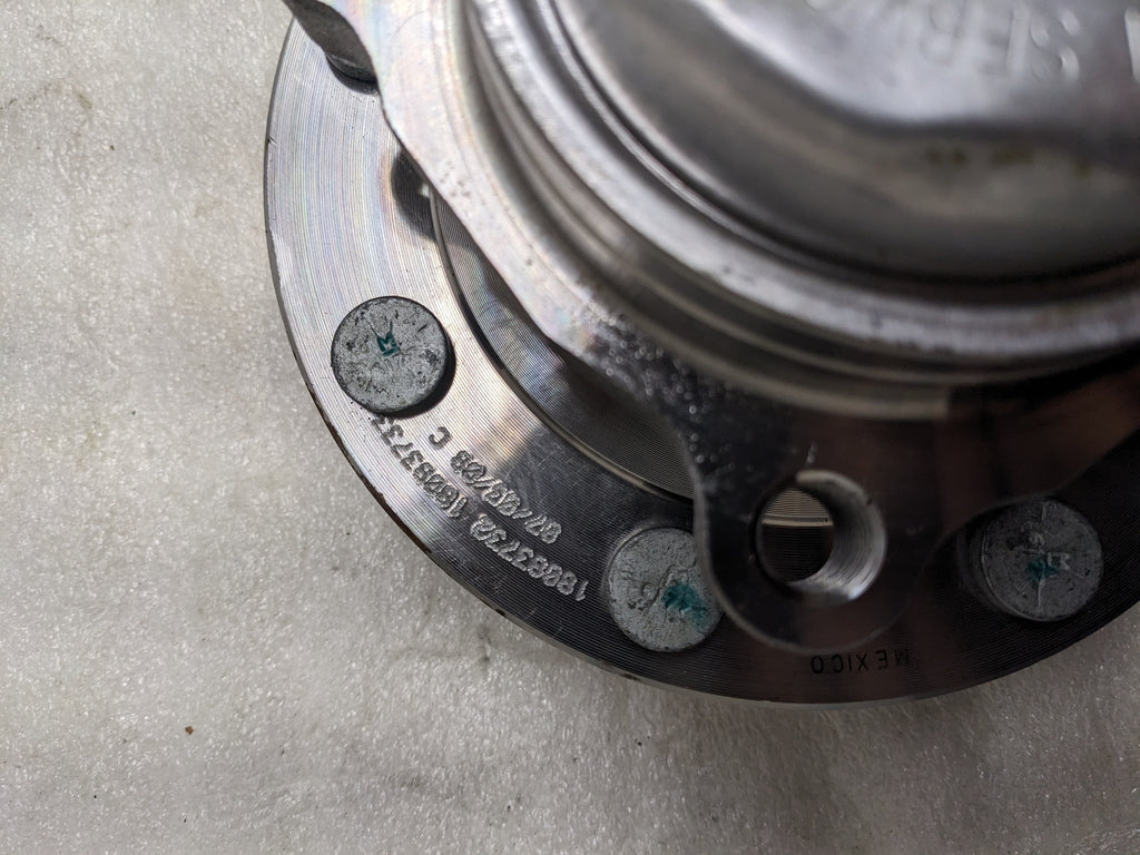 SKF BTD1200 WHEEL BEARING AND HUB ASSEMBLY #7 NEW R4