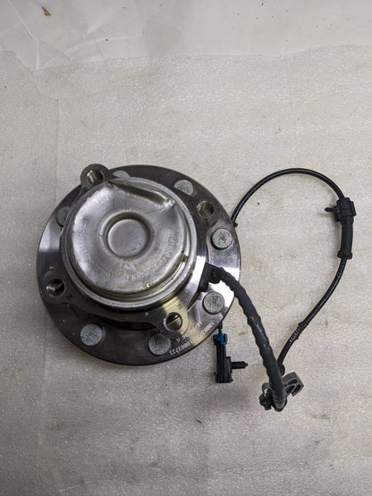 SKF BTD1200 WHEEL BEARING AND HUB ASSEMBLY #8 NEW R4