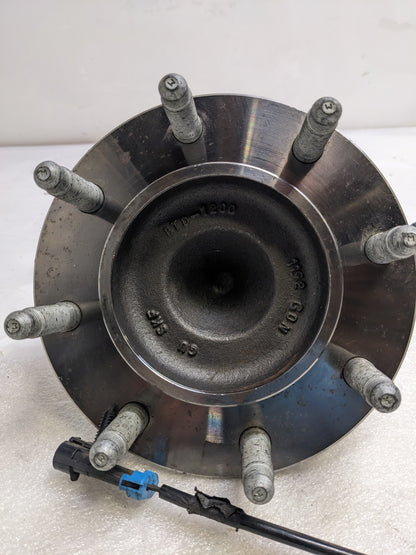 SKF BTD1200 WHEEL BEARING AND HUB ASSEMBLY #8 NEW R4