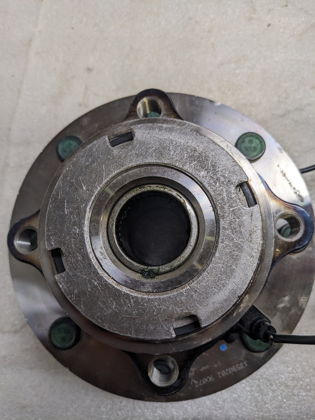 SKF BR930420 WHEEL BEARING AND HUB ASSEMBLY FOR 2005-2000 FORD EXCURSION #3 NEW R10TA