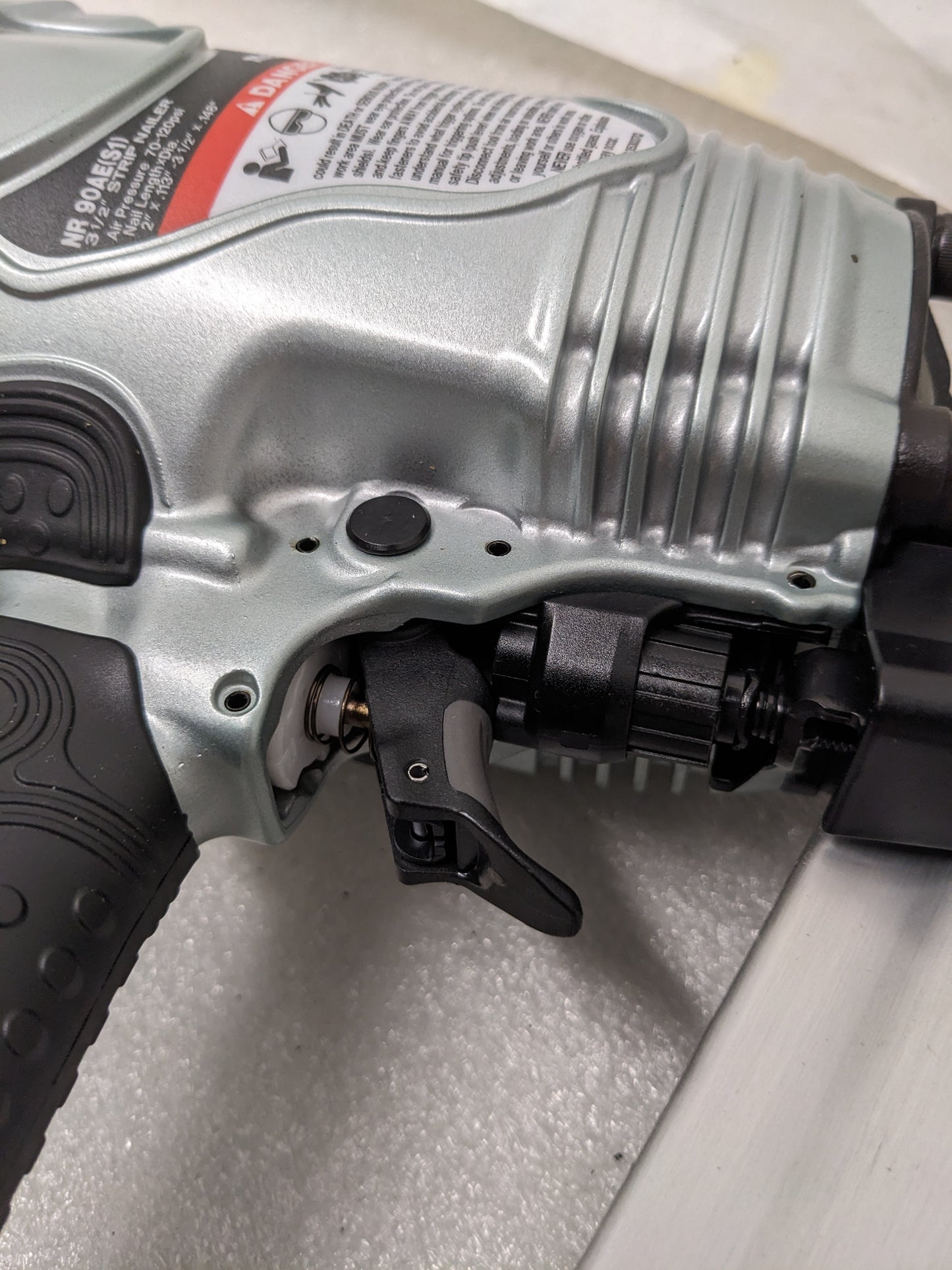 METABO HPT PNEUMATIC FRAMING NAILER 3-1/2" 21 DEG NR90AES1