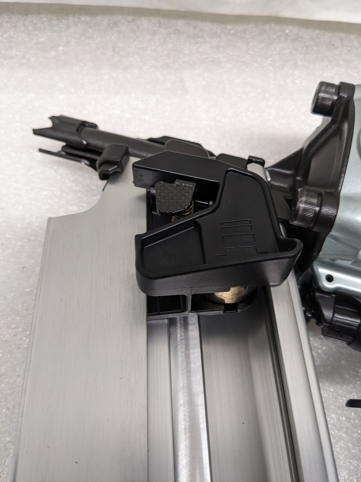 METABO HPT PNEUMATIC FRAMING NAILER 3-1/2" 21 DEG NR90AES1