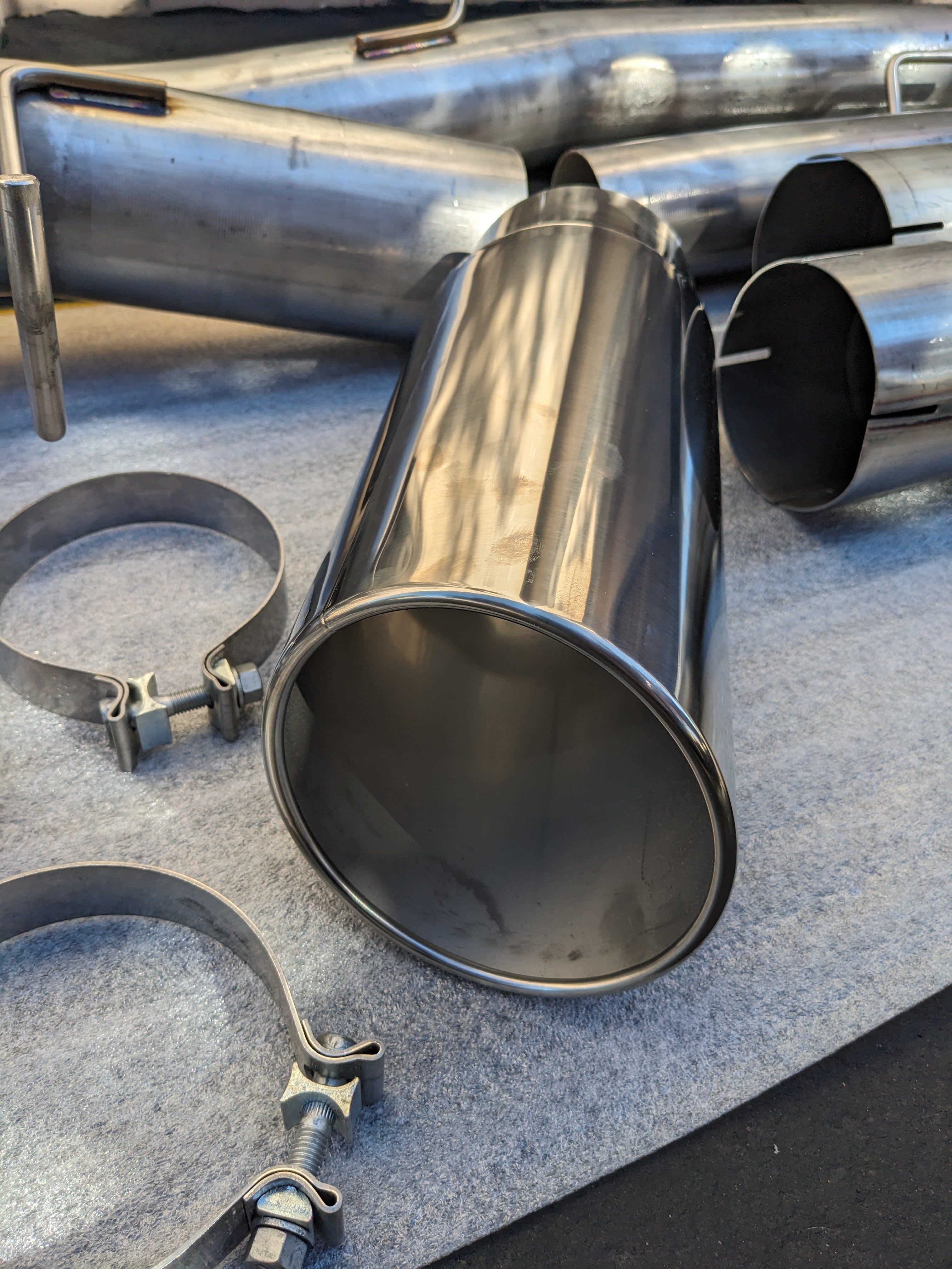 (KSL ONLY) UNBRANDED 409 STAINLESS STEEL EXHAUST KIT 4"-5" W/ TIP NEW #1 KSLR