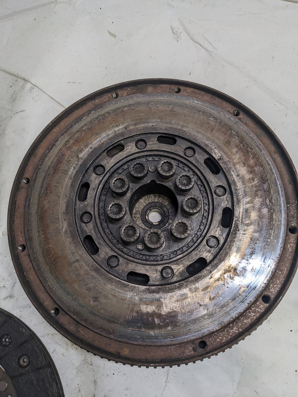 SACHS 96411602803 CLUTH KIT AND FLYWHEEL FOR 1994-1998 PORSCHE 911/996/964 USED R26