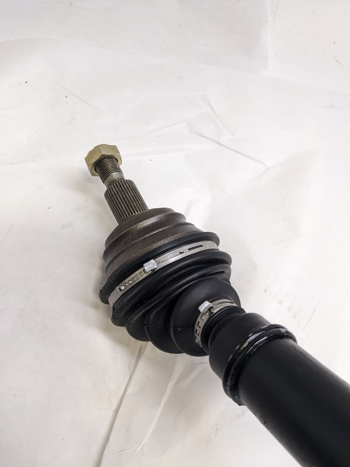 A1 CARDONE 60-7253 FRONT PASSENGER SIDE SERIES AXLE ASSEMBLY FOR 1998-2008 VOLKSWAGEN BEETLE REMAN SR