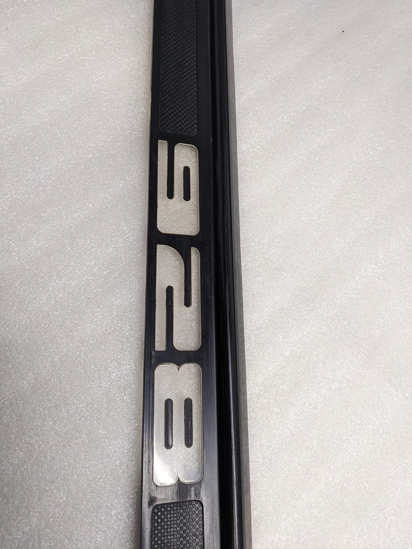 PORSCHE 92855105502 BODY SCUFF PLATE FOR 1983-1991 928 NEW R20