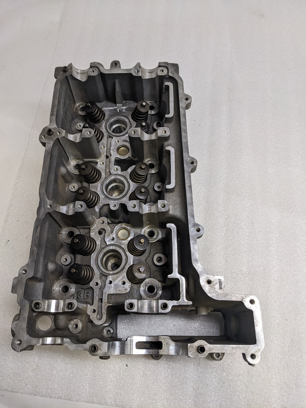 PORSCHE 9961041391R CYLINDER HEAD FOR 1997-1999 BOXSTER CONVERTIBLE NEW B2