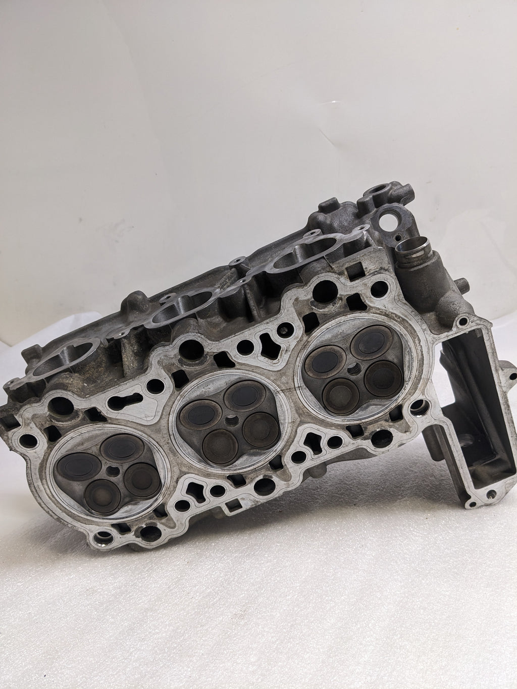 PORSCHE 9961041391R CYLINDER HEAD FOR 1997-1999 BOXSTER CONVERTIBLE NEW B2