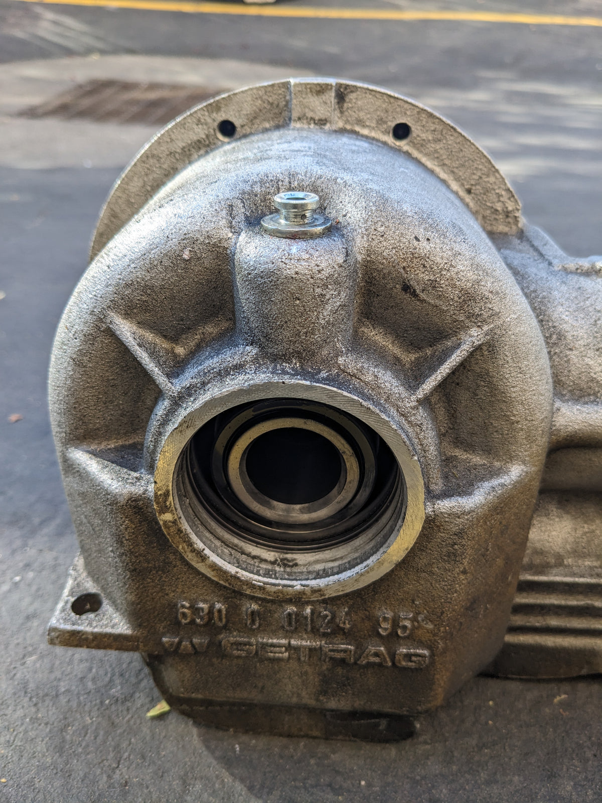 GETRAG 6300013095 FRONT DIFFERENTIAL FOR 1998-2005 991/996 TURBO PORSCHE USED B2