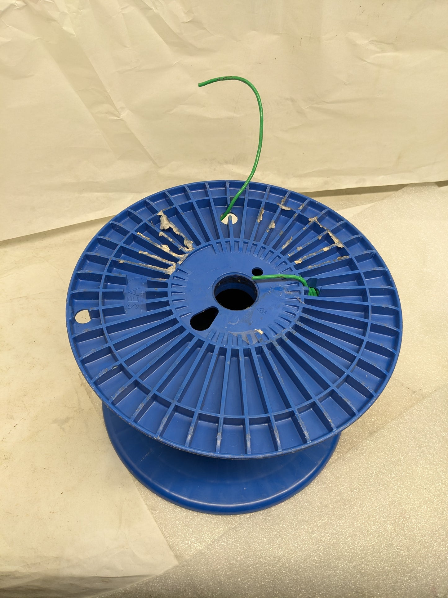 SEA M22759 COPPER WIRE AND CABLE GREEN 11-10 275 FT AND 215 FT (490 FT) 32