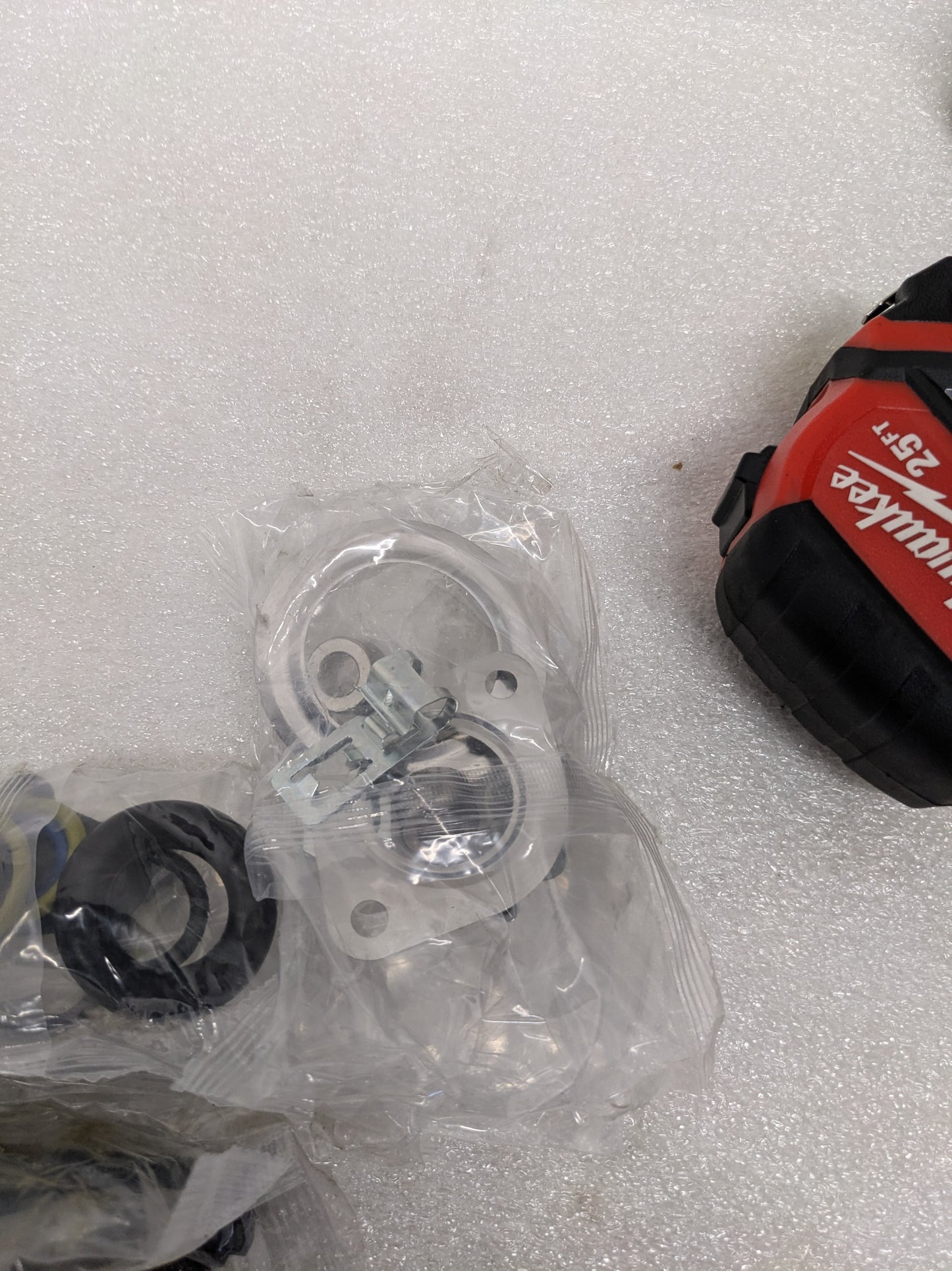 DORMAN 904-262 EXHAUST GAS RECIRCULATION COOLER KIT R18