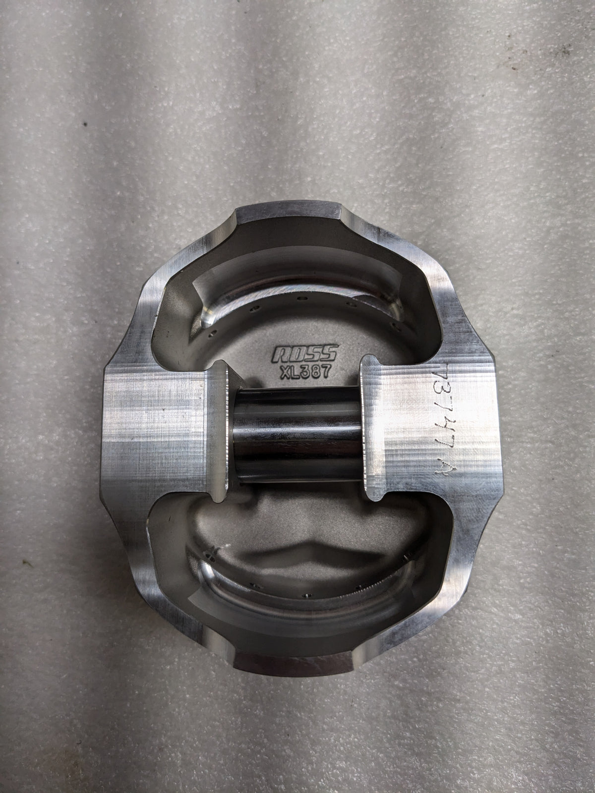 ROSS RACING PISTONS 73747 SET OF 4 PISTONS FOR PORSCHE NEW SR