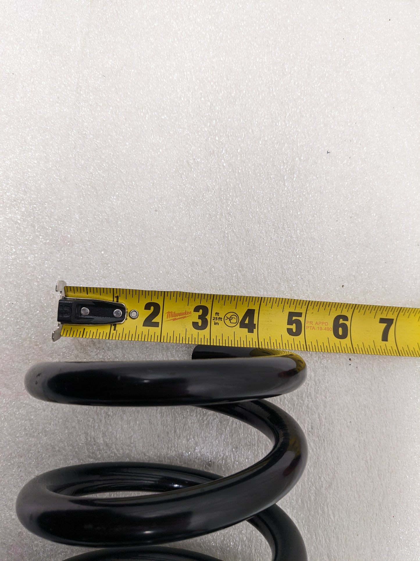 UNBRANDED COIL SPRING 13.5"X4.75" BLACK NEW R6TD