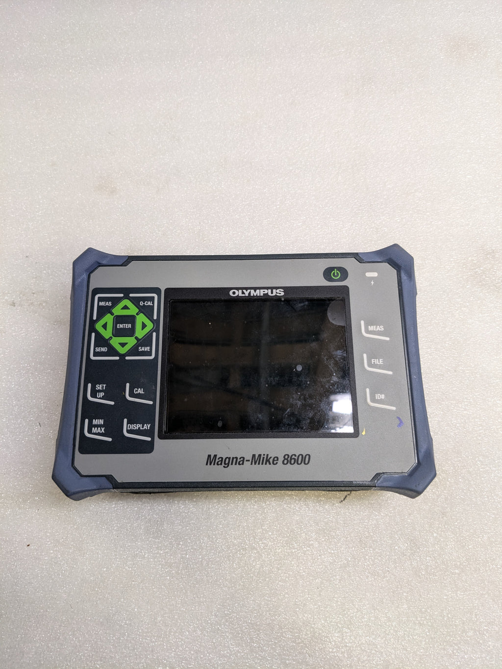 OLYMPUS U8240056 MAGNA-MIKE 8600 THICKNESS AND FLAW INSPECTION SOLUTIONS USED SR