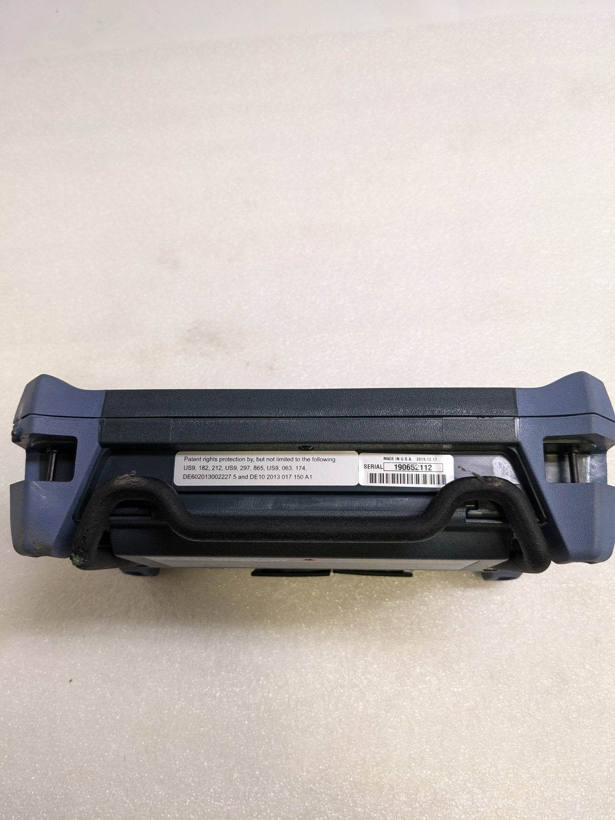 OLYMPUS U8240056 MAGNA-MIKE 8600 THICKNESS AND FLAW INSPECTION SOLUTIONS USED SR