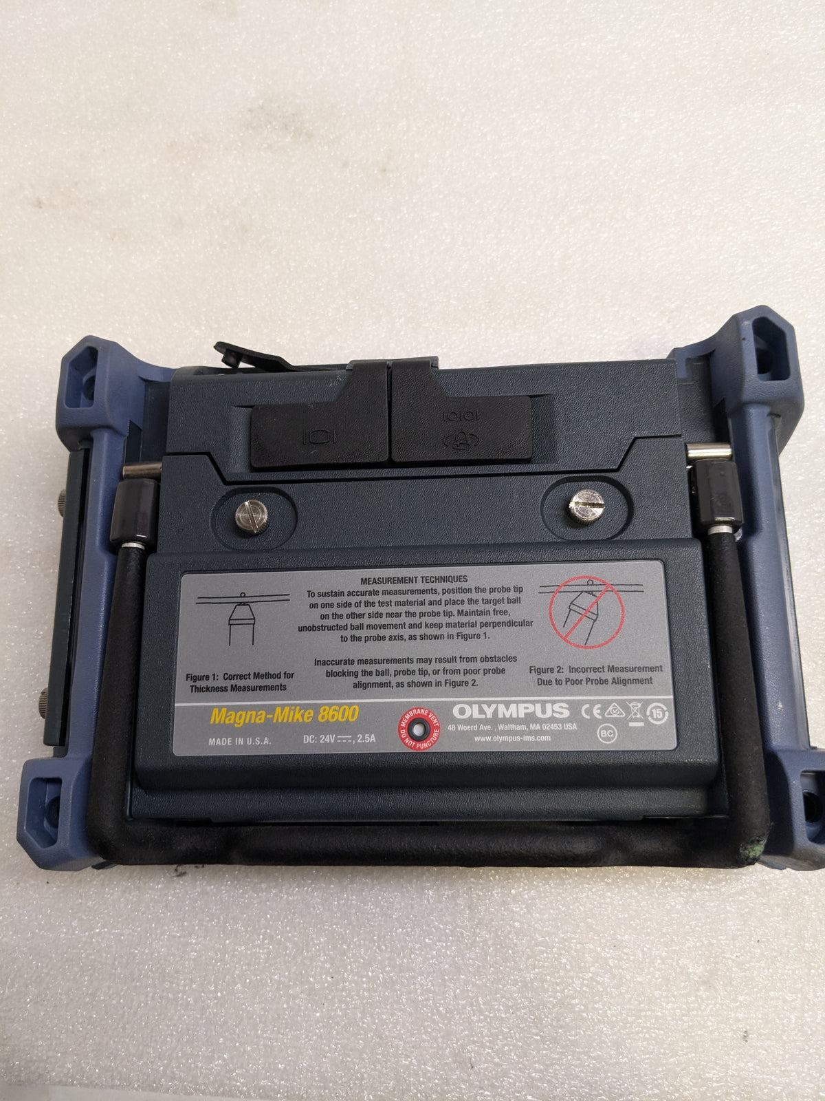 OLYMPUS U8240056 MAGNA-MIKE 8600 THICKNESS AND FLAW INSPECTION SOLUTIONS USED SR
