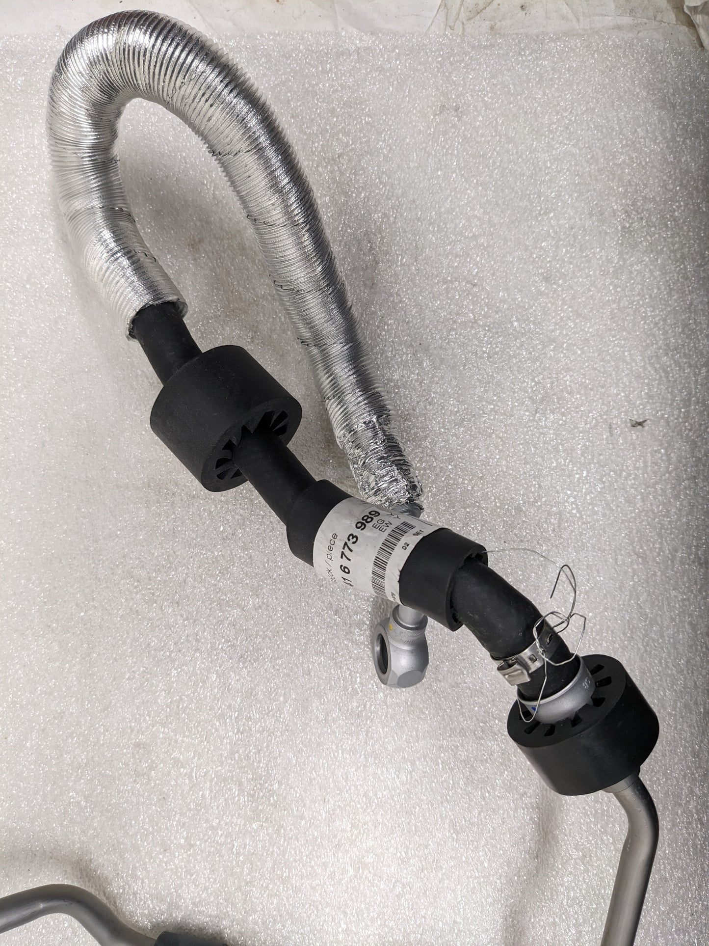 BMW 32416773989 POWER STEERING RETURN HOSE FITS 2008 550i BMW R25T2