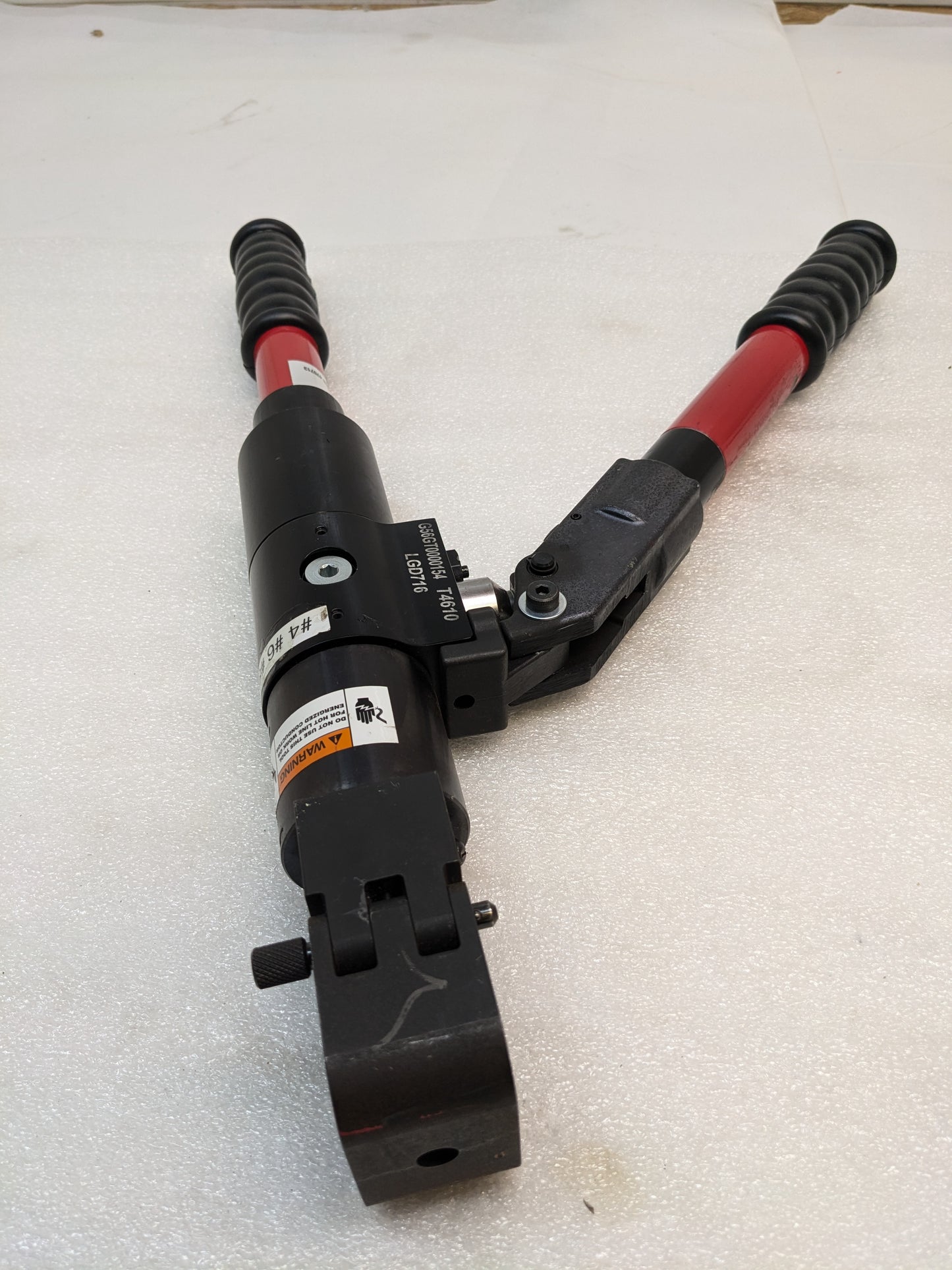 TE CONNECTIVITY 59974-1  8,200 PSI HYDRAULIC HAND CRIMPING USED SR