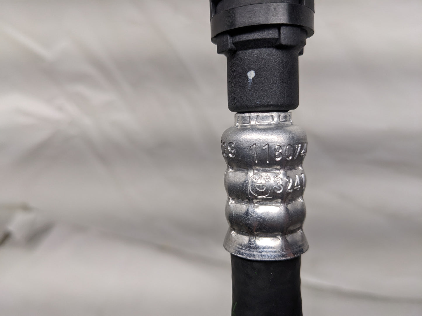 BMW 32416763563 RETURN LINE 2004-2010 R25T2