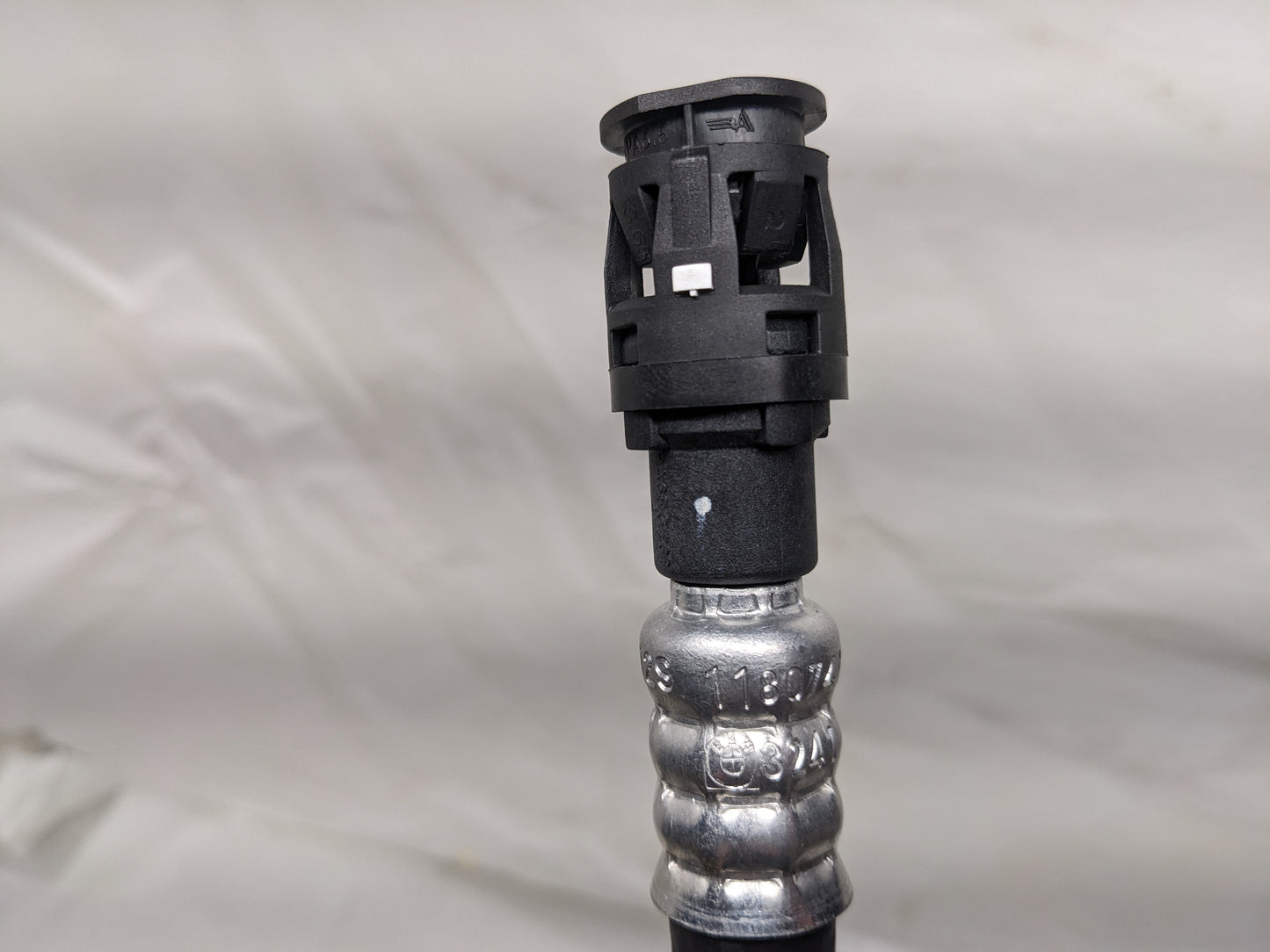 BMW 32416763563 RETURN LINE 2004-2010 R25T2