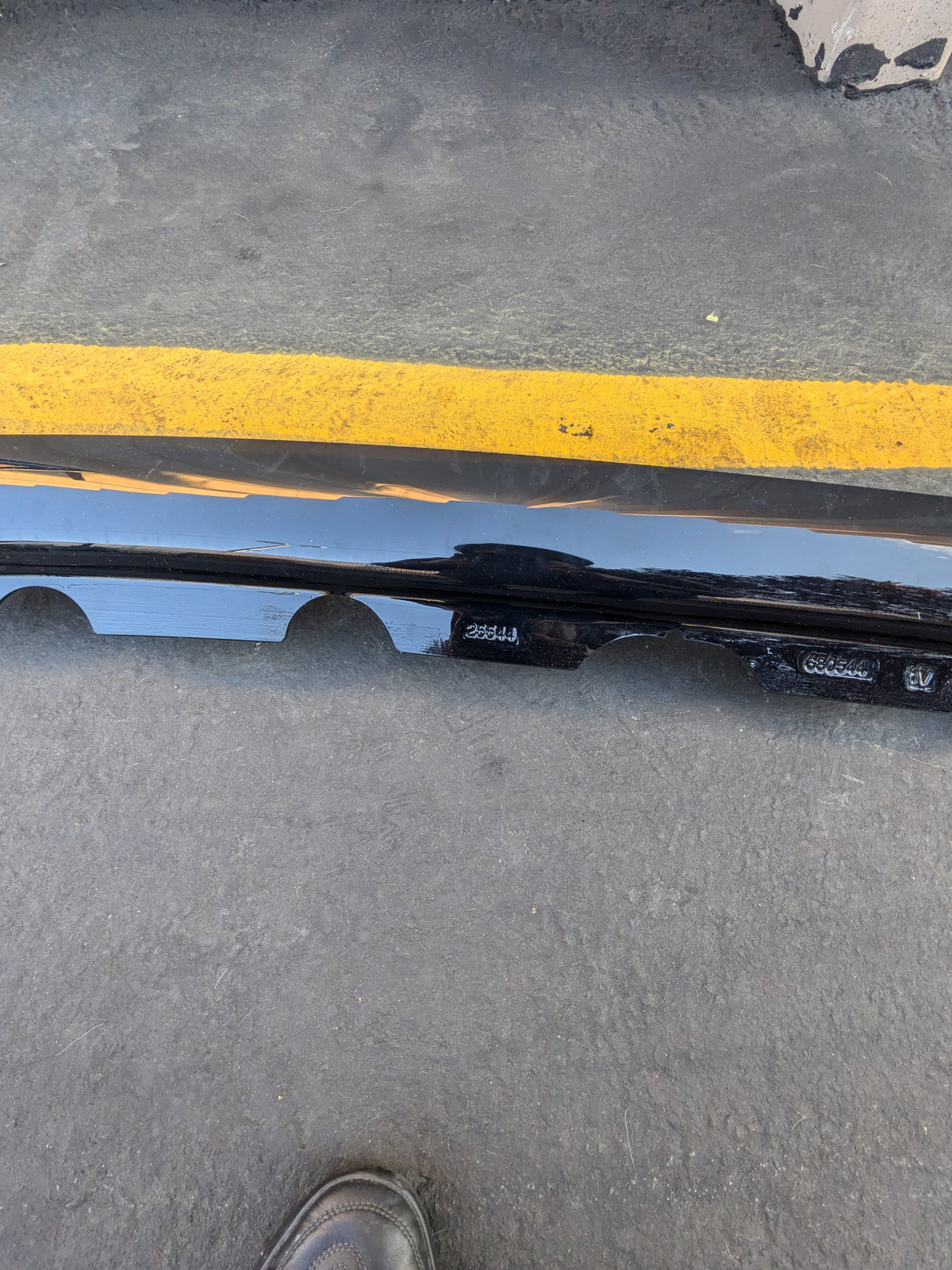 AUTO VENTSHADE BUGFLECTOR II 25544 SMOKE BUG DEFLECTOR FOR TOYOTA TUNDRA 2007-2013 NEW SR