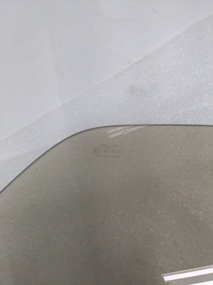 SEKURIT PASSENGER SIDE DOOR WINDOW GLASS FOR 1978-1995 PORSCHE 928 USED #1 SR