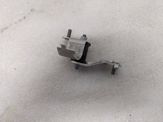 BMW 32416779942 PRESSURE HOSE HOLDER WITH RUBBER MOUNTING 2010 650i 4.8L V8-GAS NEW R25T2