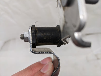 BMW 32416779942 PRESSURE HOSE HOLDER WITH RUBBER MOUNTING 2010 650i 4.8L V8-GAS NEW R25T2