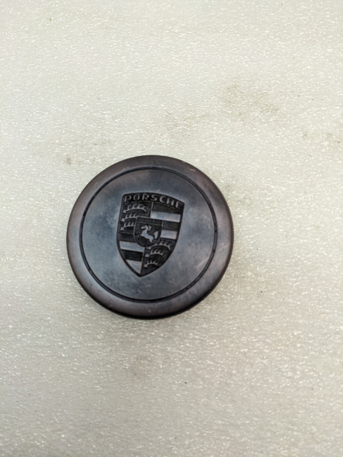 PORSCHE 90136103200 HUB CAP FOR 1965-1977 911/912 SET OF FOUR USED R21T4