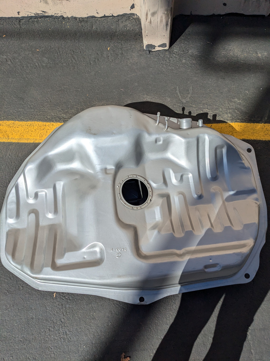 JC WHITNEY M670103 FUEL TANK 16 GALLONS FOR 1989-1992 FORD PROBE NEW B2