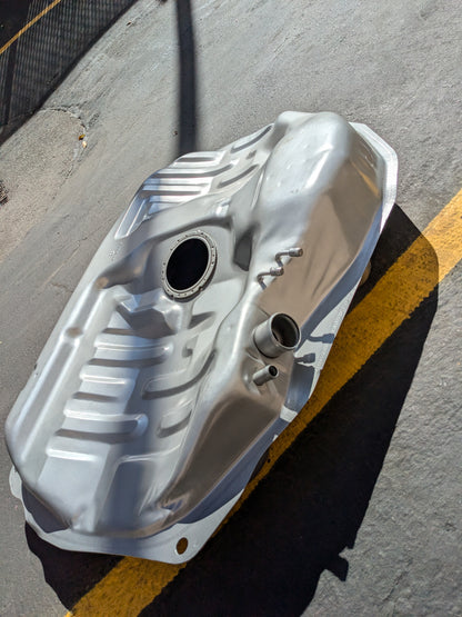 JC WHITNEY M670103 FUEL TANK 16 GALLONS FOR 1989-1992 FORD PROBE NEW B2
