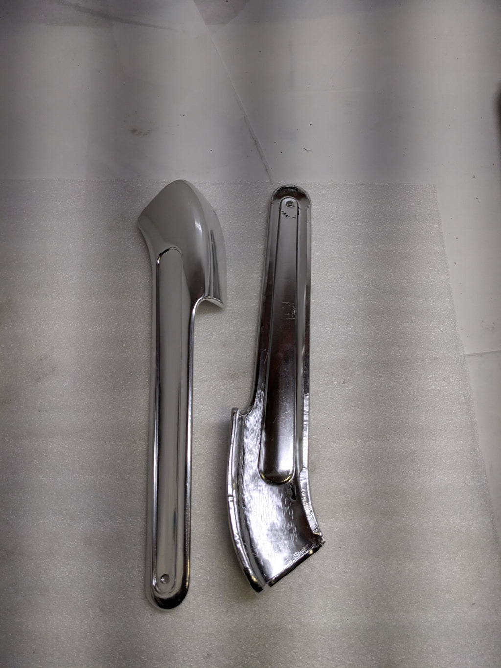 CHEVROLET IMPALA 1960 TAIL LIGHT PANEL TRIM MOLDINGS/ HOOD GRILLE SCREEN/FRONT SEAT TRIMS/BENCH SEAT MOLDING NEW SR