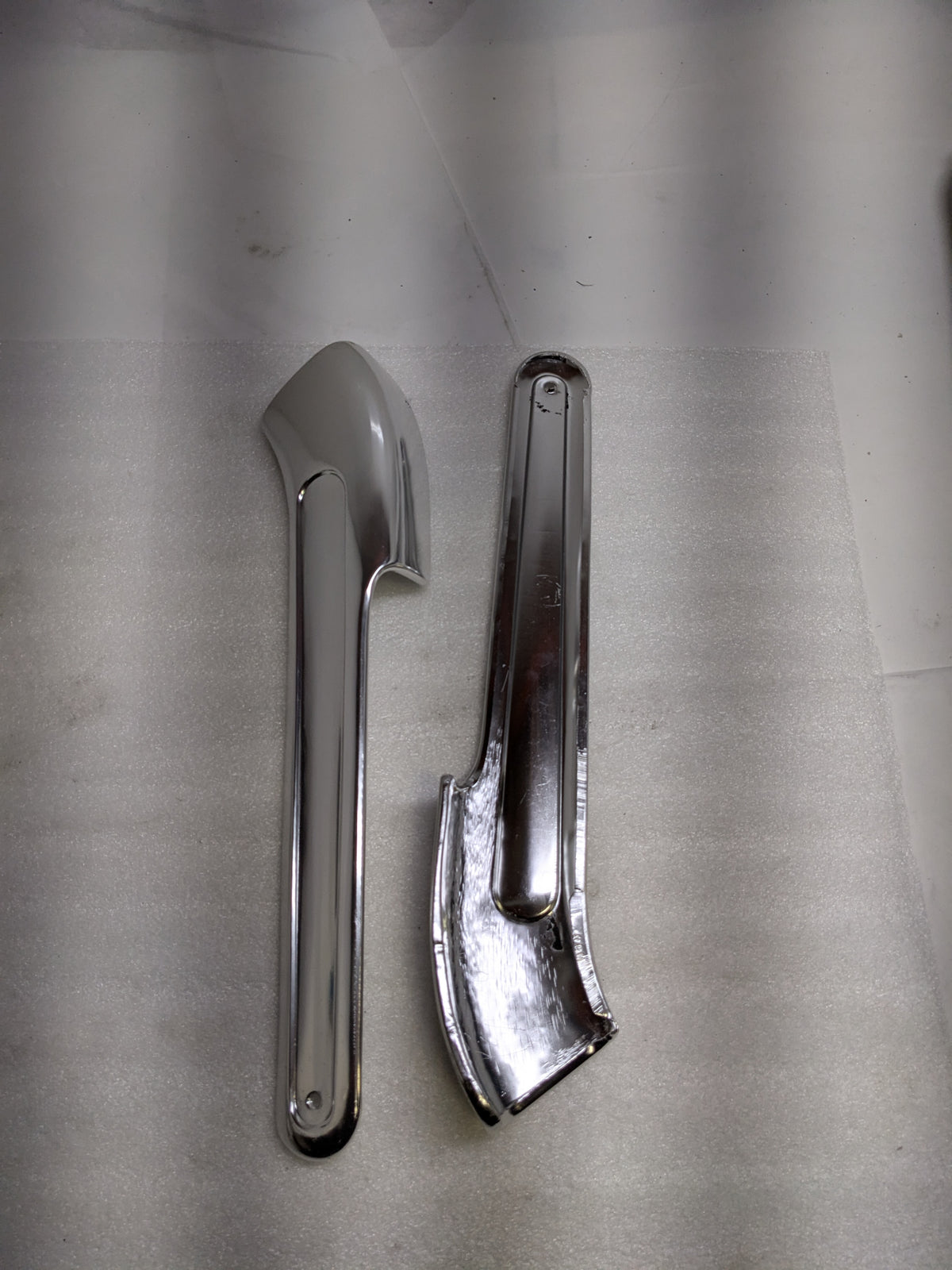 CHEVROLET IMPALA 1960 TAIL LIGHT PANEL TRIM MOLDINGS/ HOOD GRILLE SCREEN/FRONT SEAT TRIMS/BENCH SEAT MOLDING NEW SR