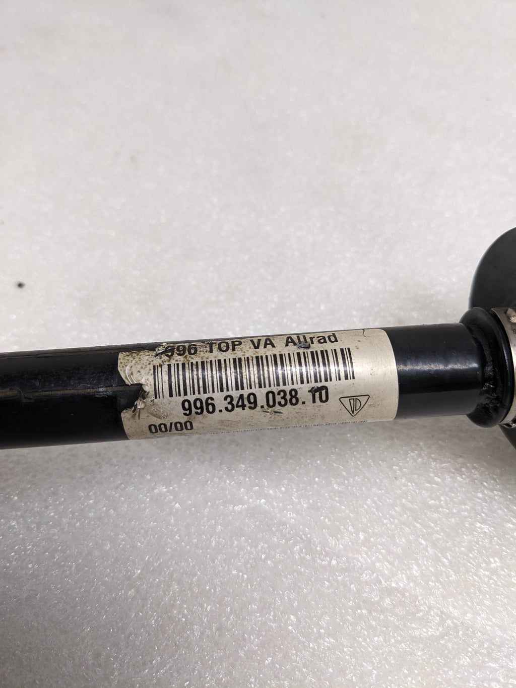 PORSCHE 99634903810 DRIVE SHAFT FOR 1999-2005 911/996 USED R16