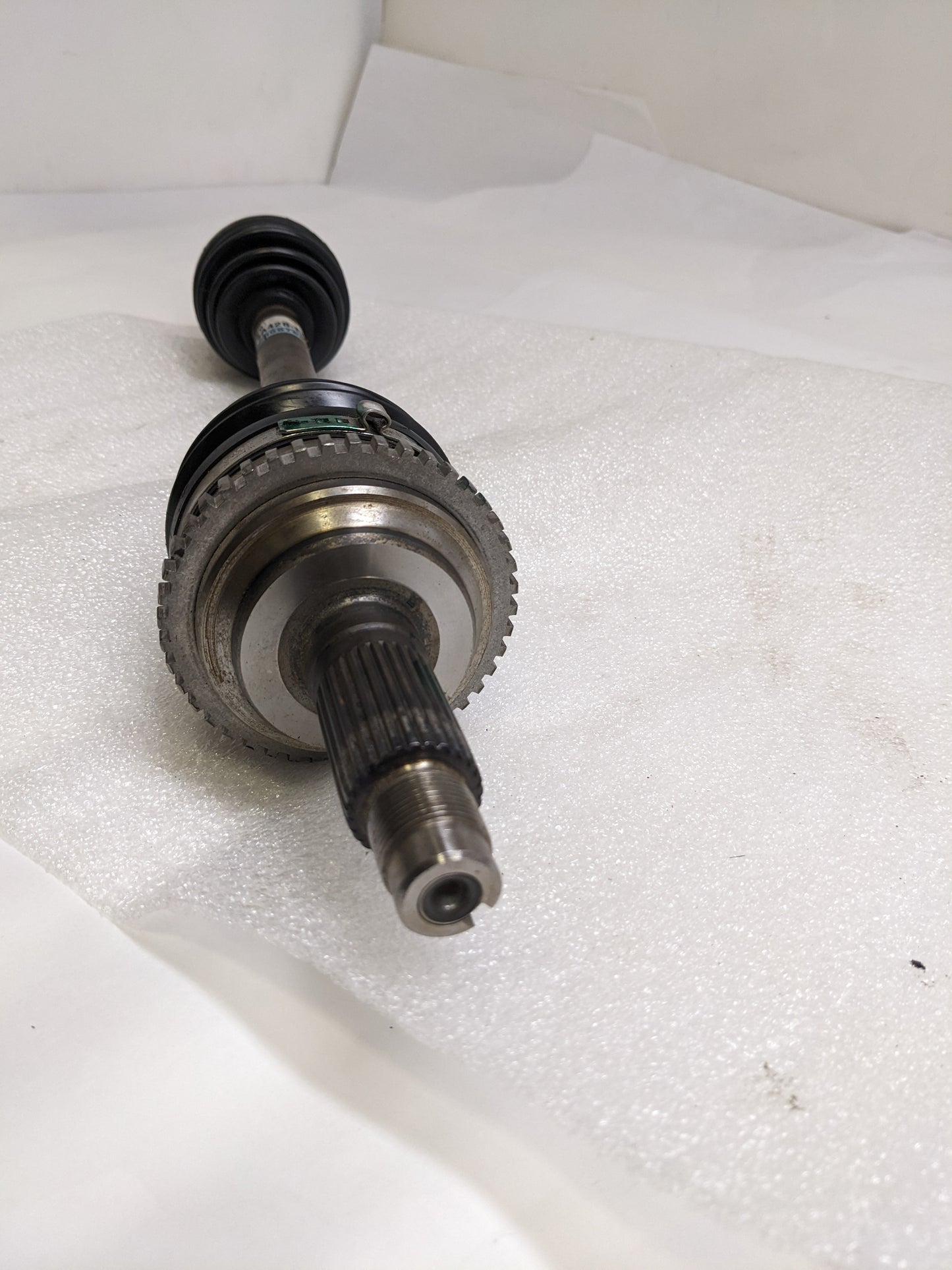 FORD 6E533A428EC LEFT LH AXLE SHAFT FRONT FOR 2006-2009 FORD FUSION USED R16