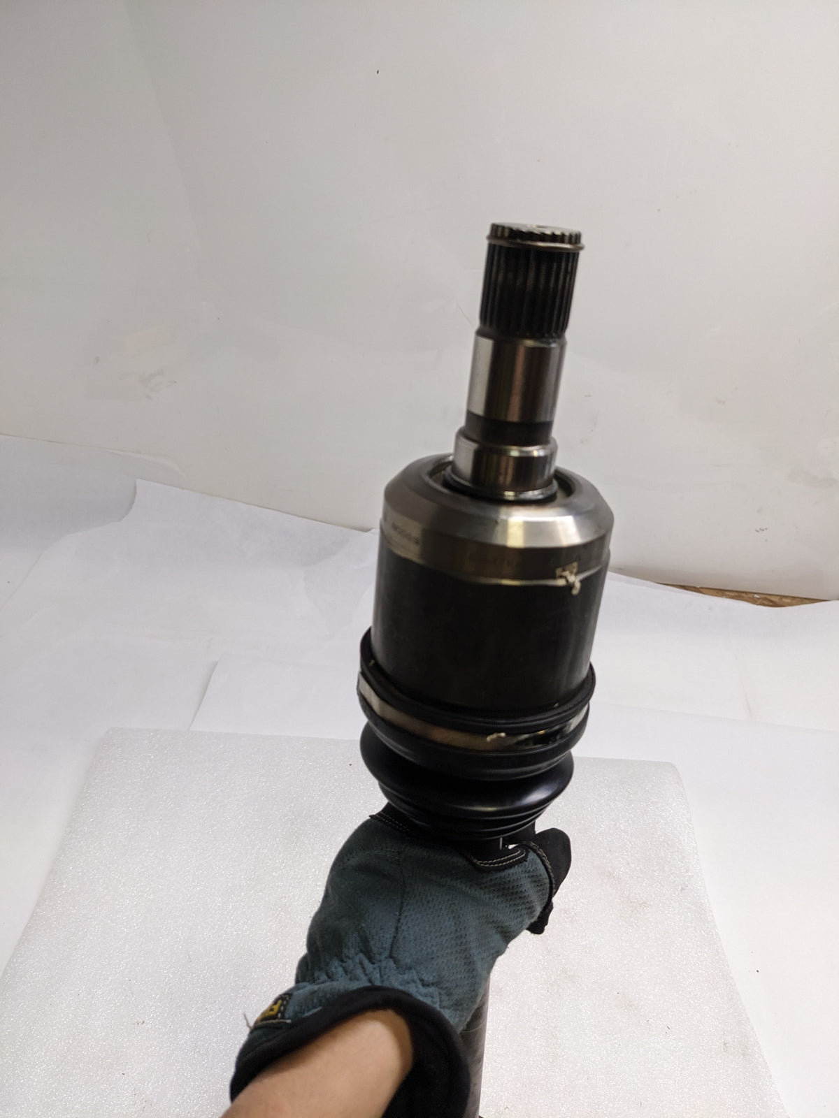 FORD 6E533A428EC LEFT LH AXLE SHAFT FRONT FOR 2006-2009 FORD FUSION USED R16
