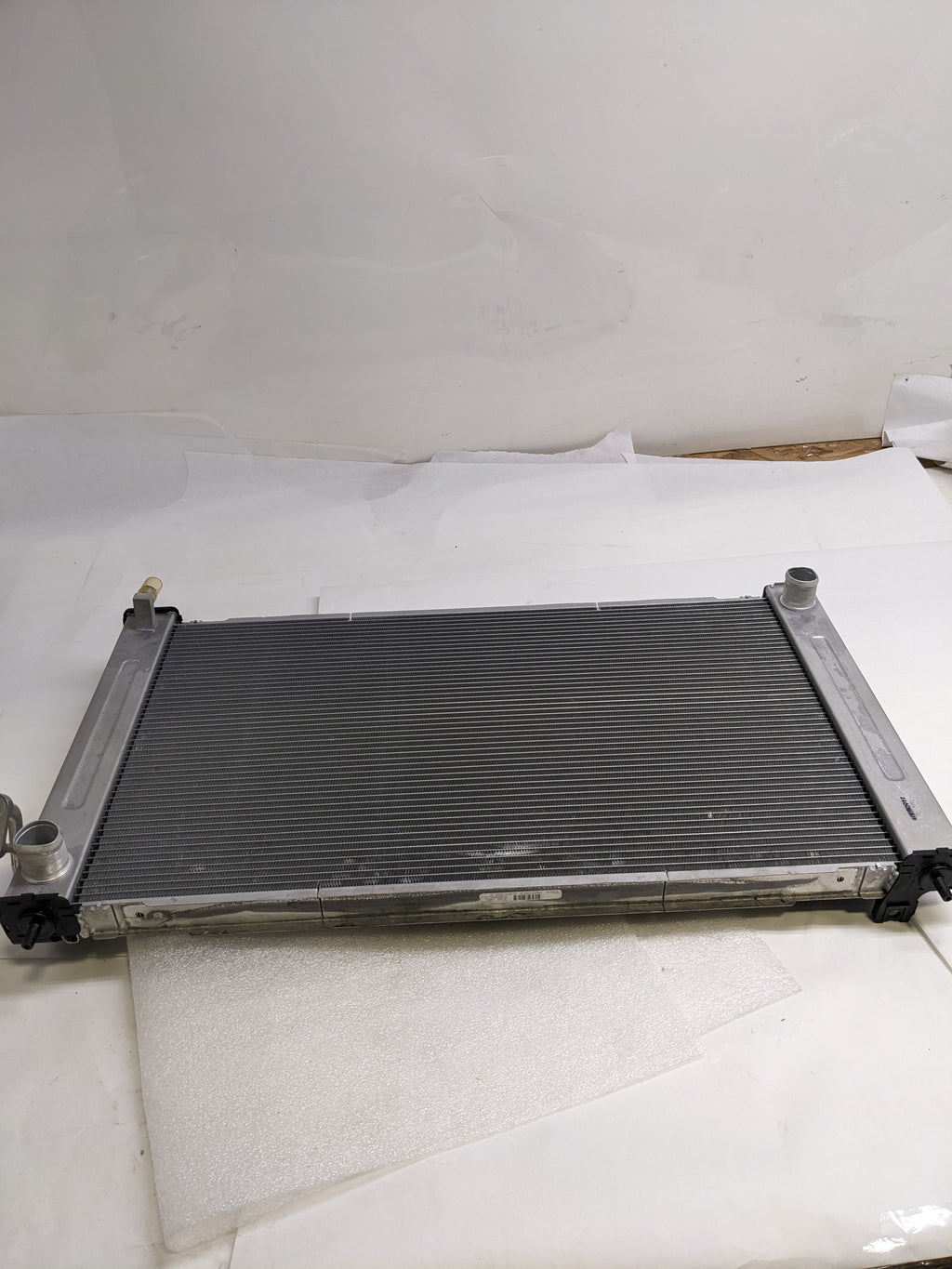NISSAN 21400-JA800 RADIATOR ASSEMBLY FOR 2007-2011 NISSAN ALTIMA NEW SR