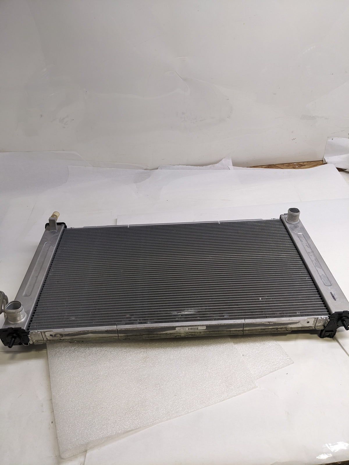 NISSAN 21400-JA800 RADIATOR ASSEMBLY FOR 2007-2011 NISSAN ALTIMA NEW SR