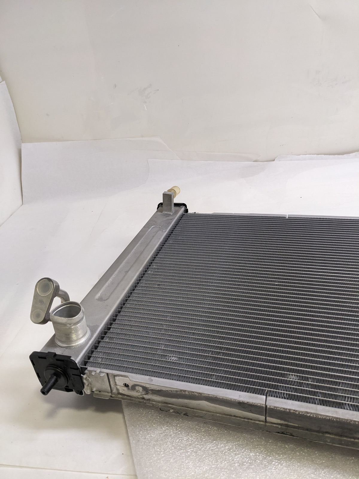 NISSAN 21400-JA800 RADIATOR ASSEMBLY FOR 2007-2011 NISSAN ALTIMA NEW SR