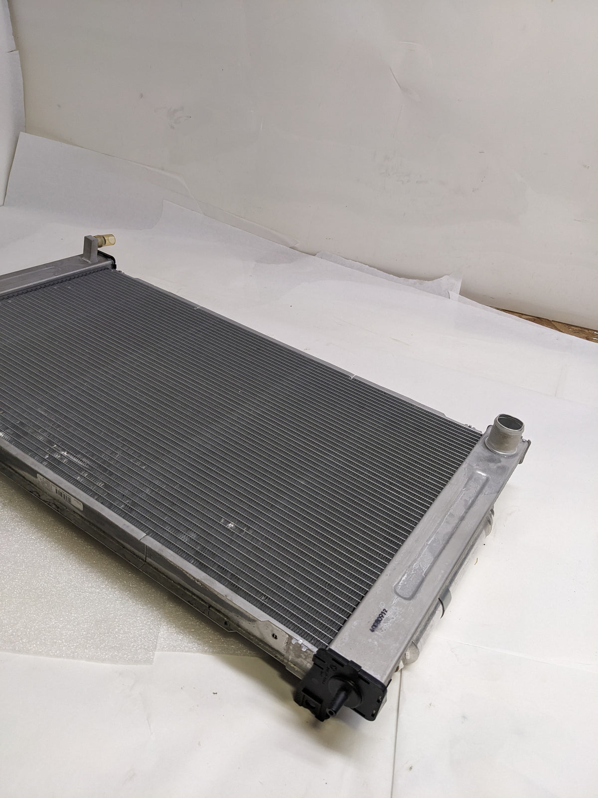 NISSAN 21400-JA800 RADIATOR ASSEMBLY FOR 2007-2011 NISSAN ALTIMA NEW SR