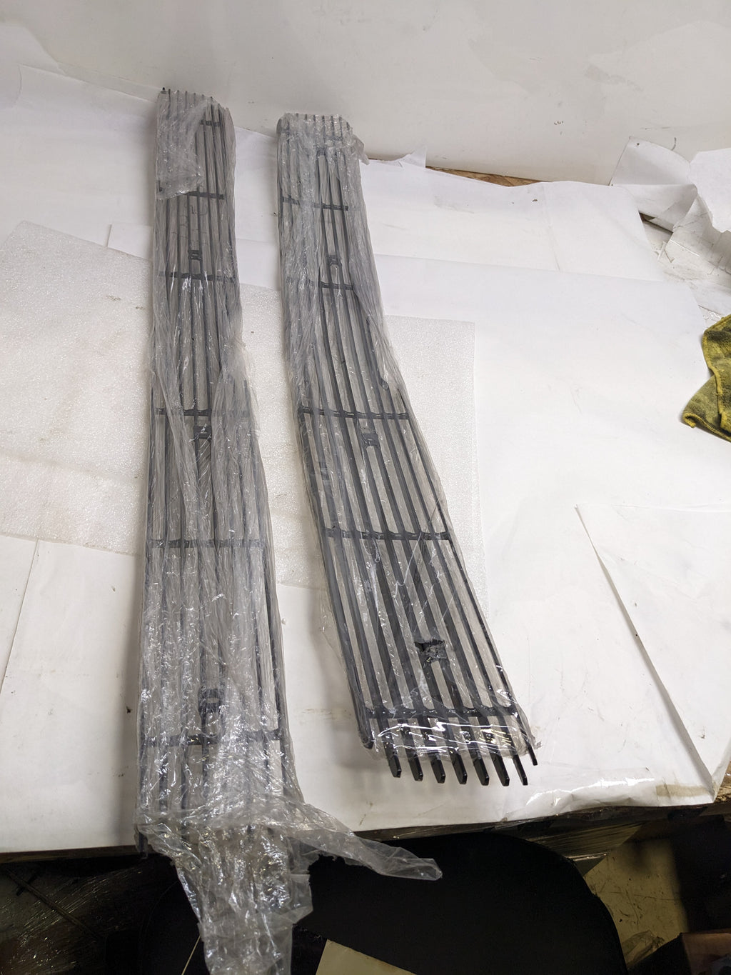 CARRIAGE WORKS 43912 BILLET GRILLE FOR 2007-2009 SILVERADO 2500-3500 NEW  #3 SR